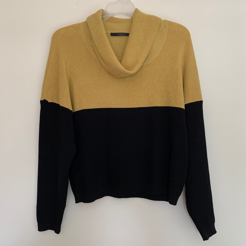 CYRUS Soft Colorblock Sweater Women's PM Mustard Yellow Black Cowl Neck Normcore